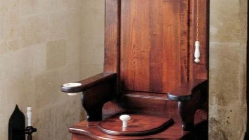 马桶陶瓷釉面材质：如何挑选优质产品**